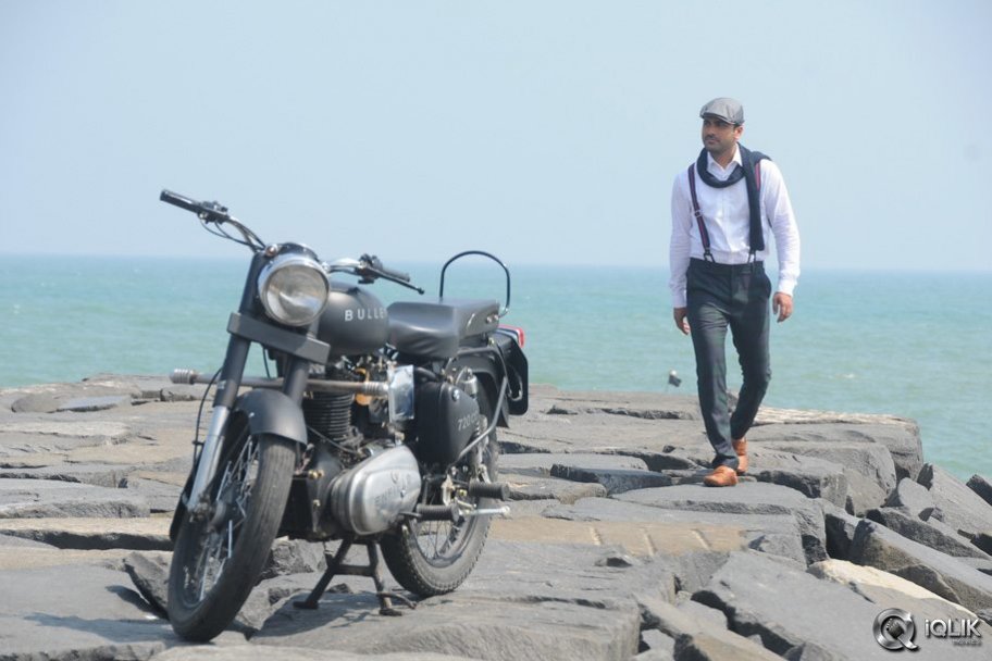 Malli Malli Idi Rani Roju